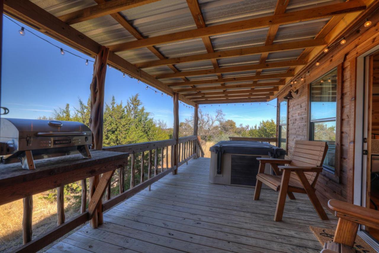 Rocky Ridge Cedar Cabin With Hot Tub & Amazing Views Crabapple 외부 사진